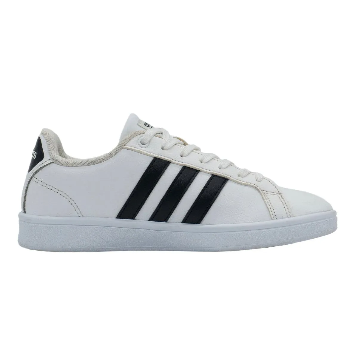 Adidas Cloudfoam Advantage Low-Top Sneakers Leather White Colour For Women