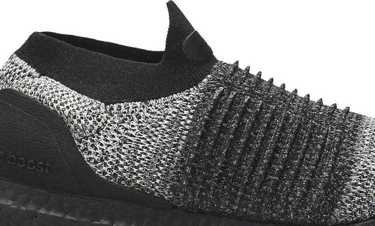 Adidas UltraBoost Laceless 'Black Boost' Sneakers, black