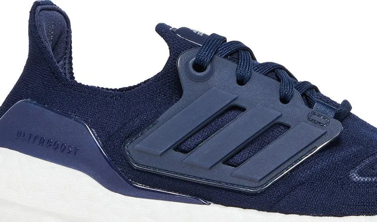 Adidas Wmns UltraBoost 22 'Collegiate Navy' sneakers, blue