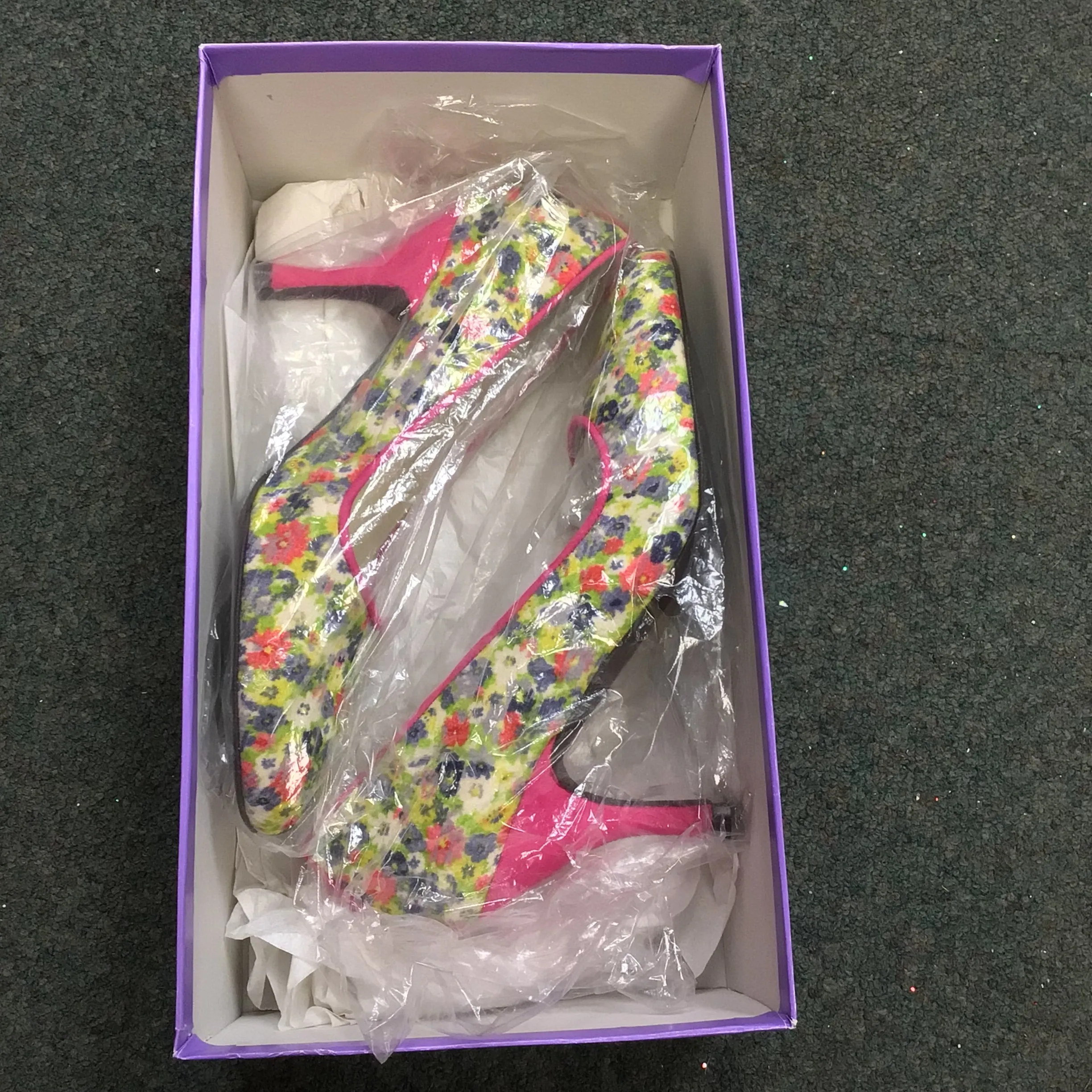 BNIB Helen Bateman Pink Floral Heels Size 35