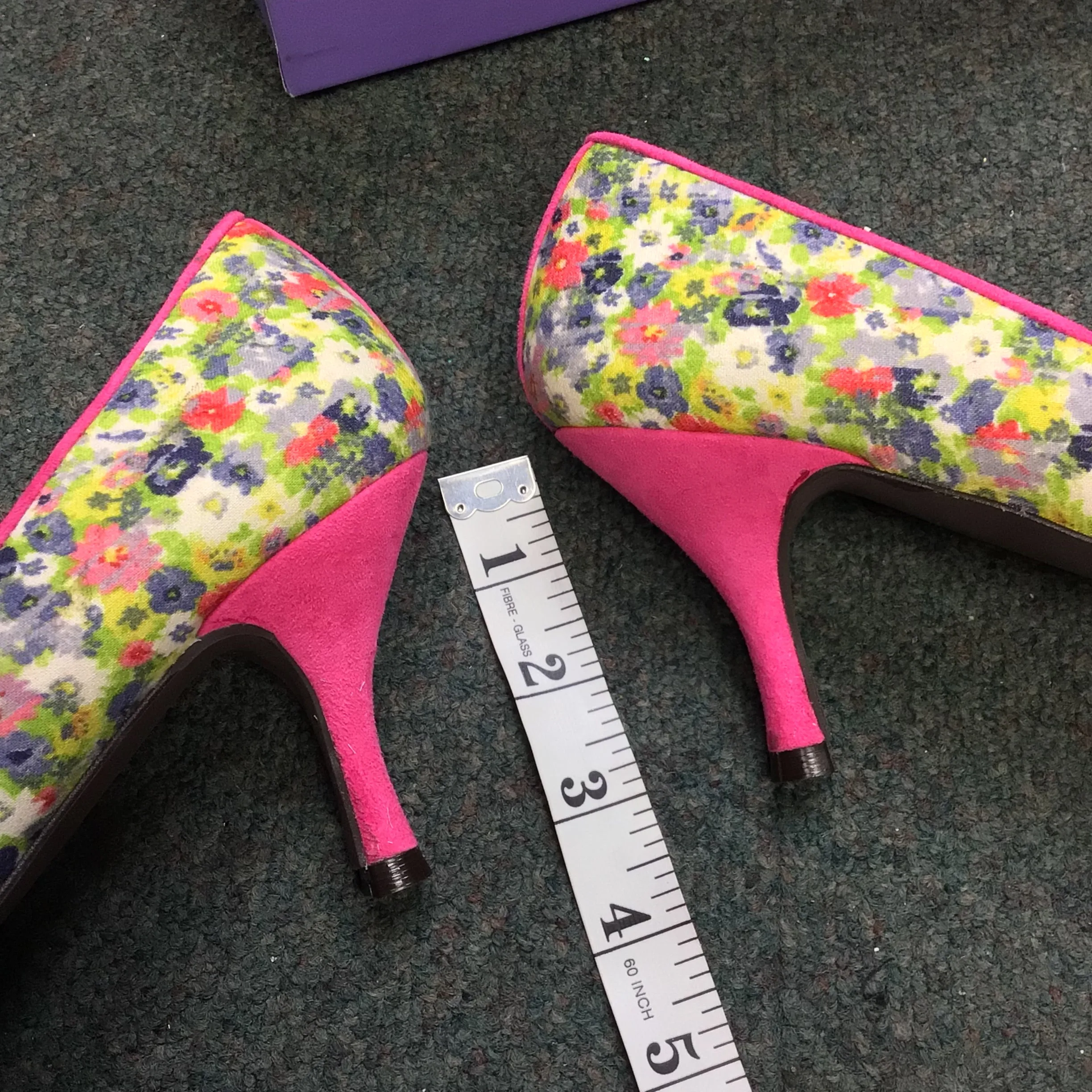 BNIB Helen Bateman Pink Floral Heels Size 35