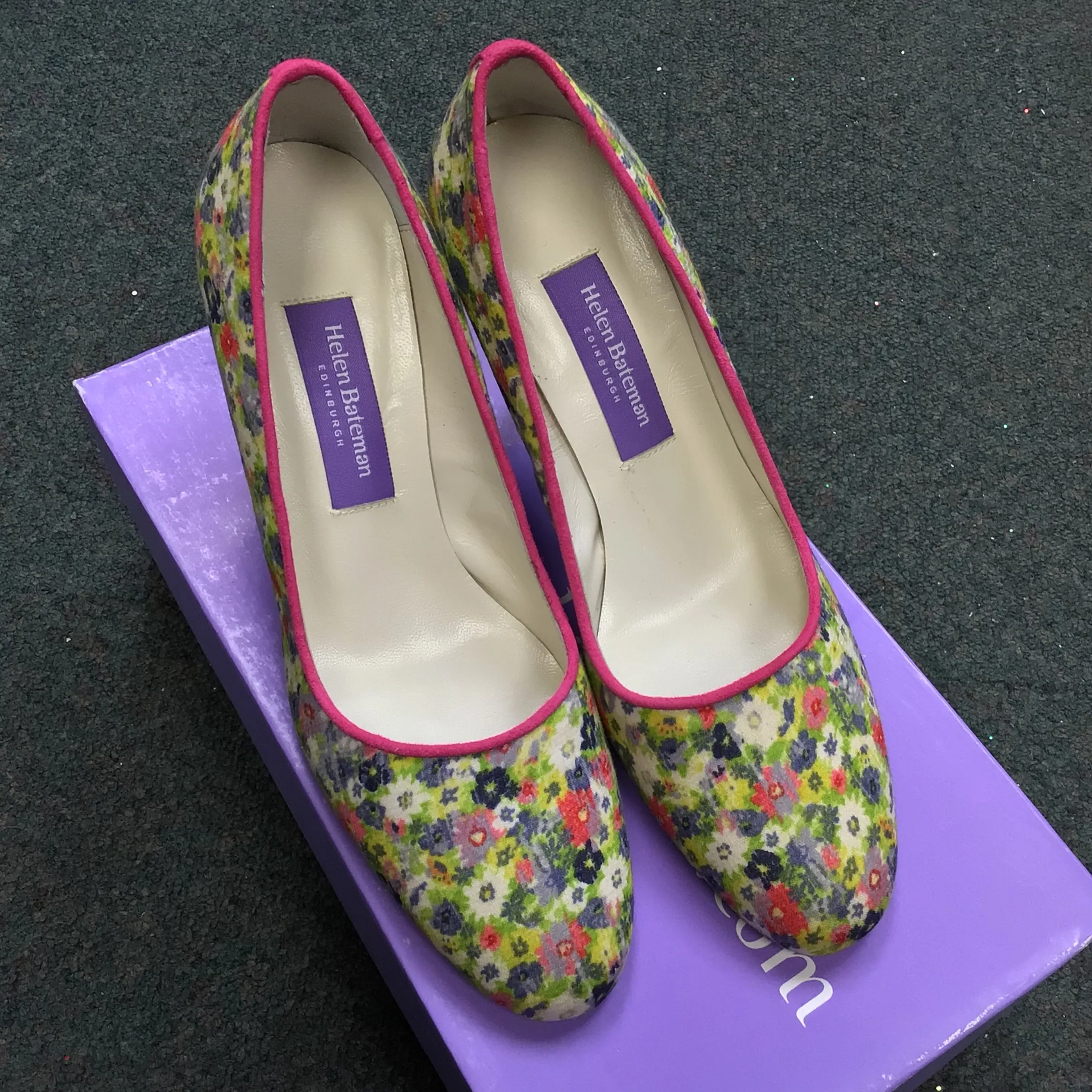 BNIB Helen Bateman Pink Floral Heels Size 35