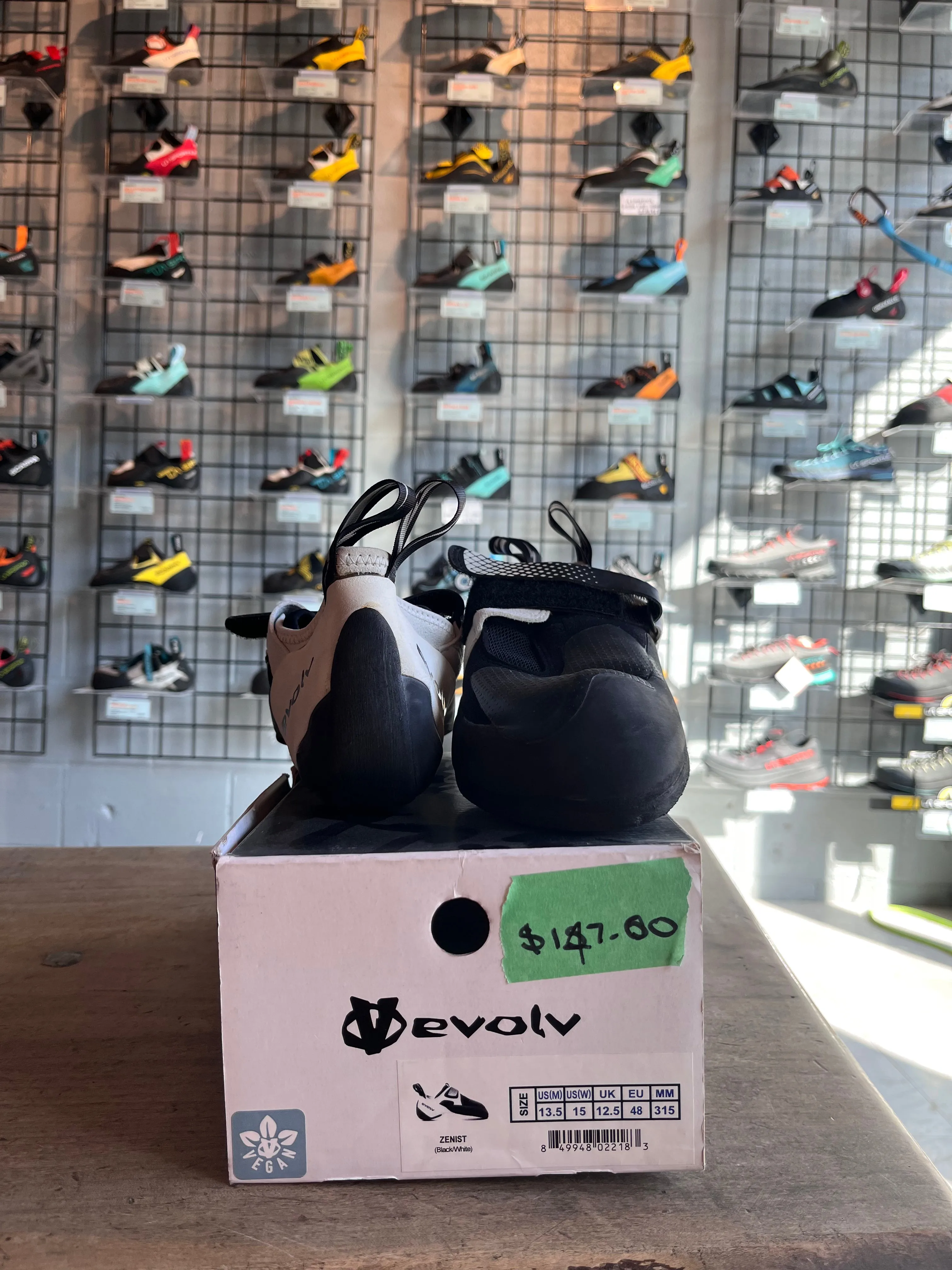 Clearance: Evolv Zenist Climbing Shoes - Men's