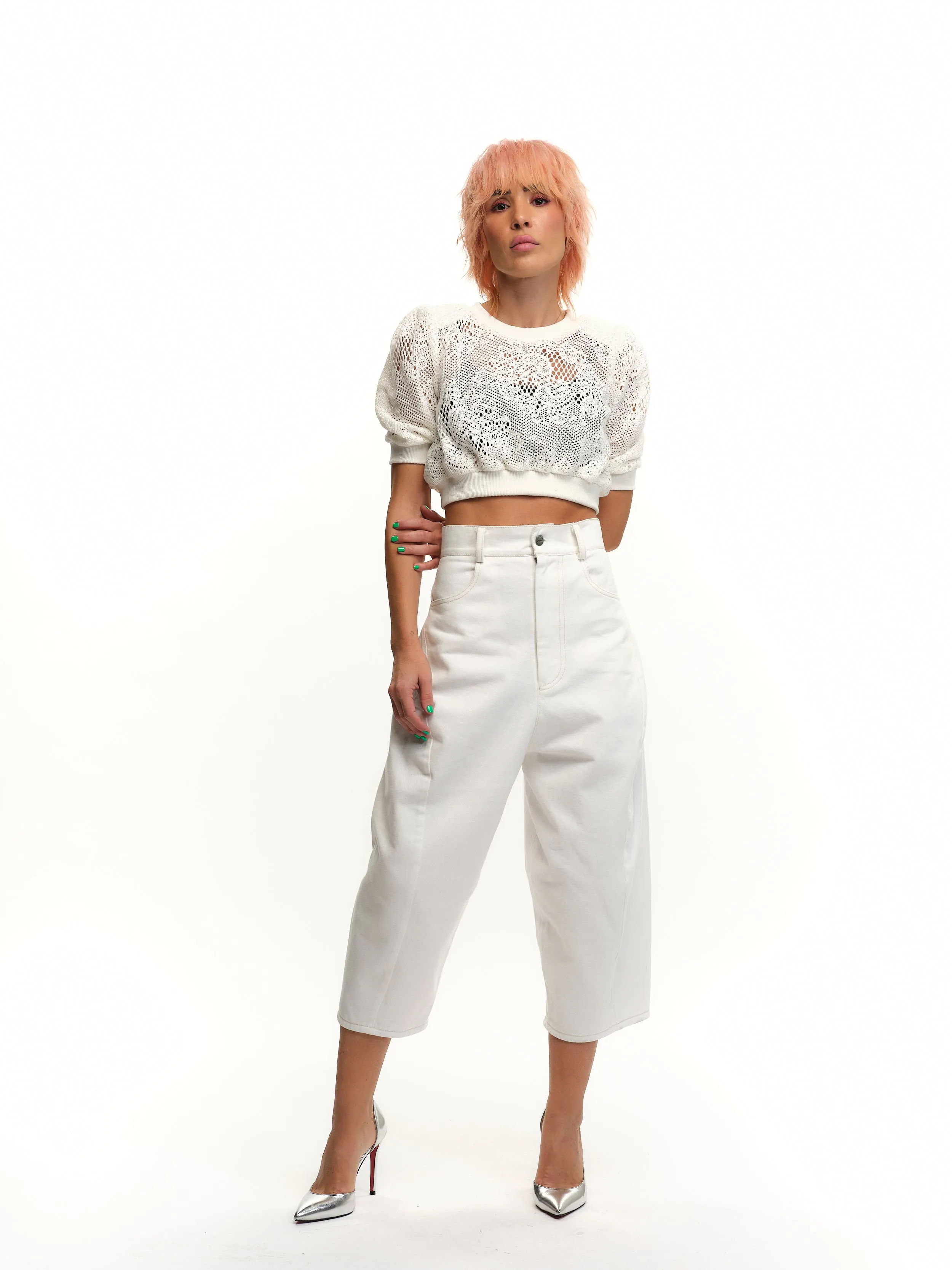 Cropped High-Waisted Balloon Jeans in White