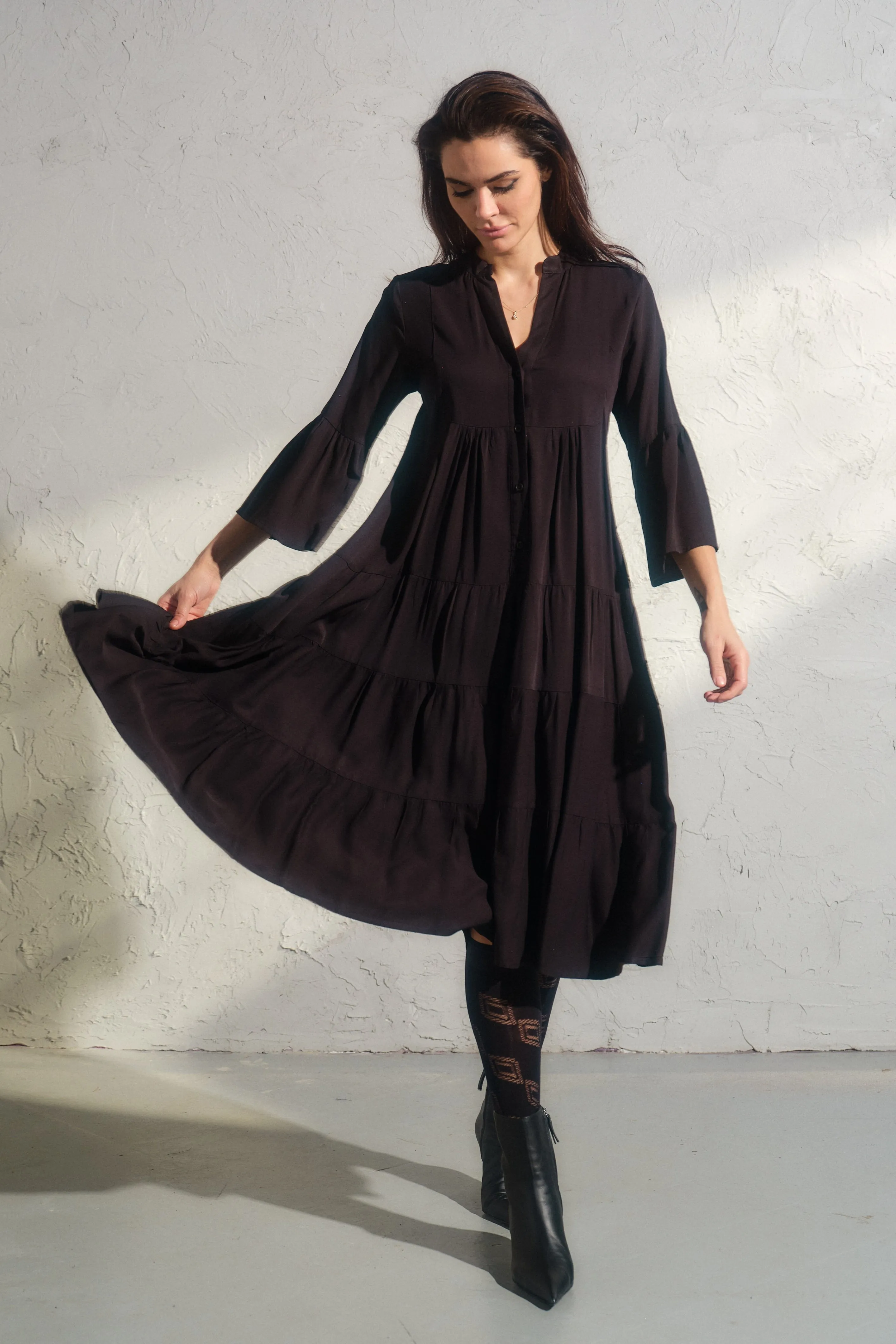 Elegant midi black viscose dress with bell sleeves