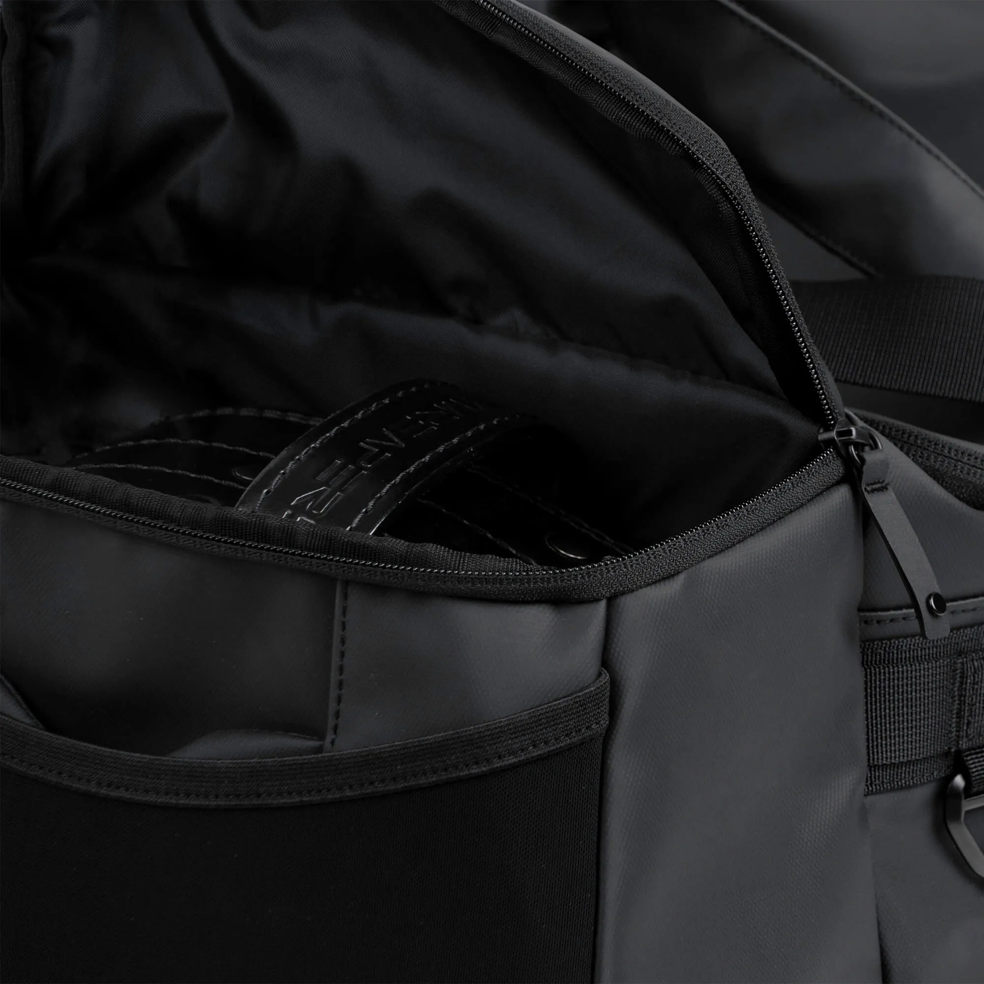 Gymreapers Gravestone™ Duffle - Onyx