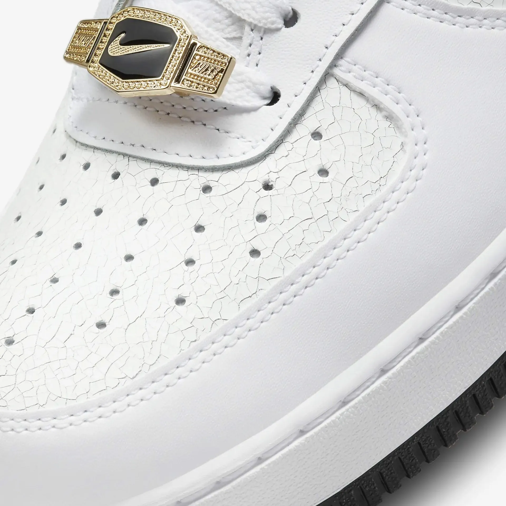 Nike | AIR FORCE 1 LOW WORLD CHAMP  { WHITE / BLACK