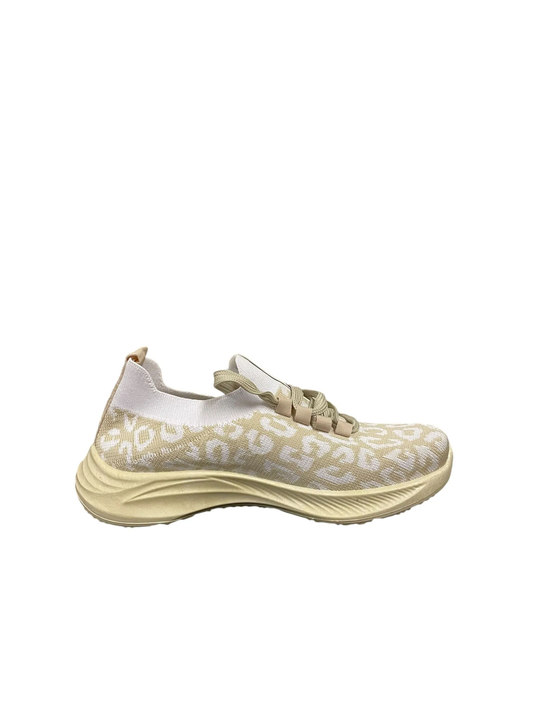 Shoes Athletic By Simply Southern In Cream, Size: 7.5