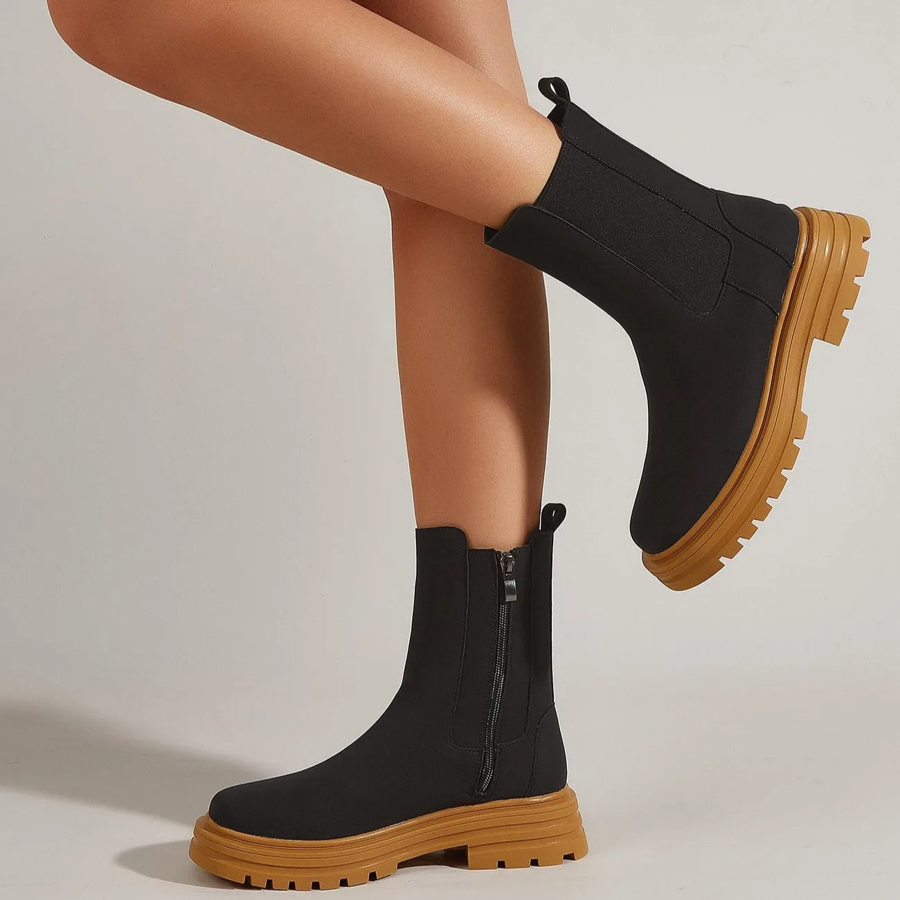 Side Zip Chelsea Boots