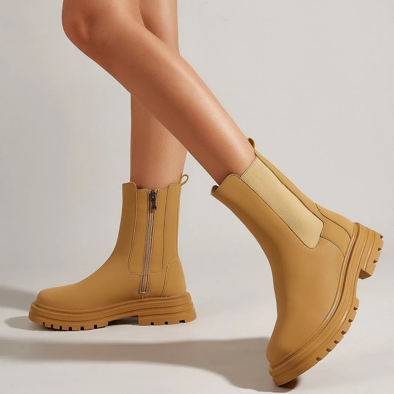 Side Zip Chelsea Boots