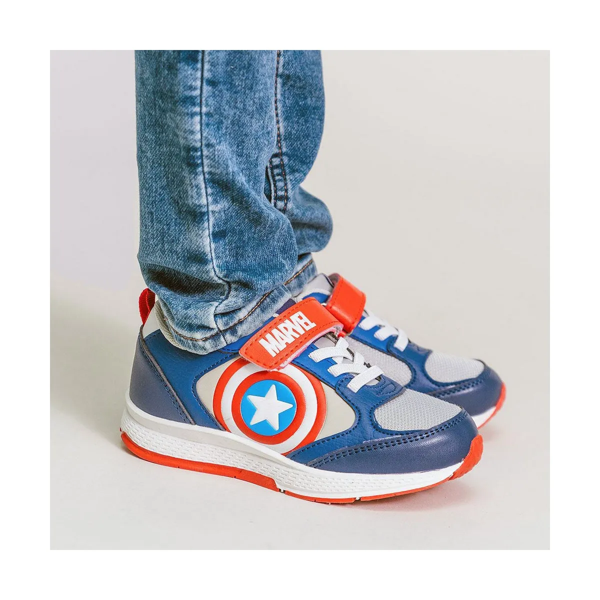 Sports Shoes for Kids The Avengers Blue Red