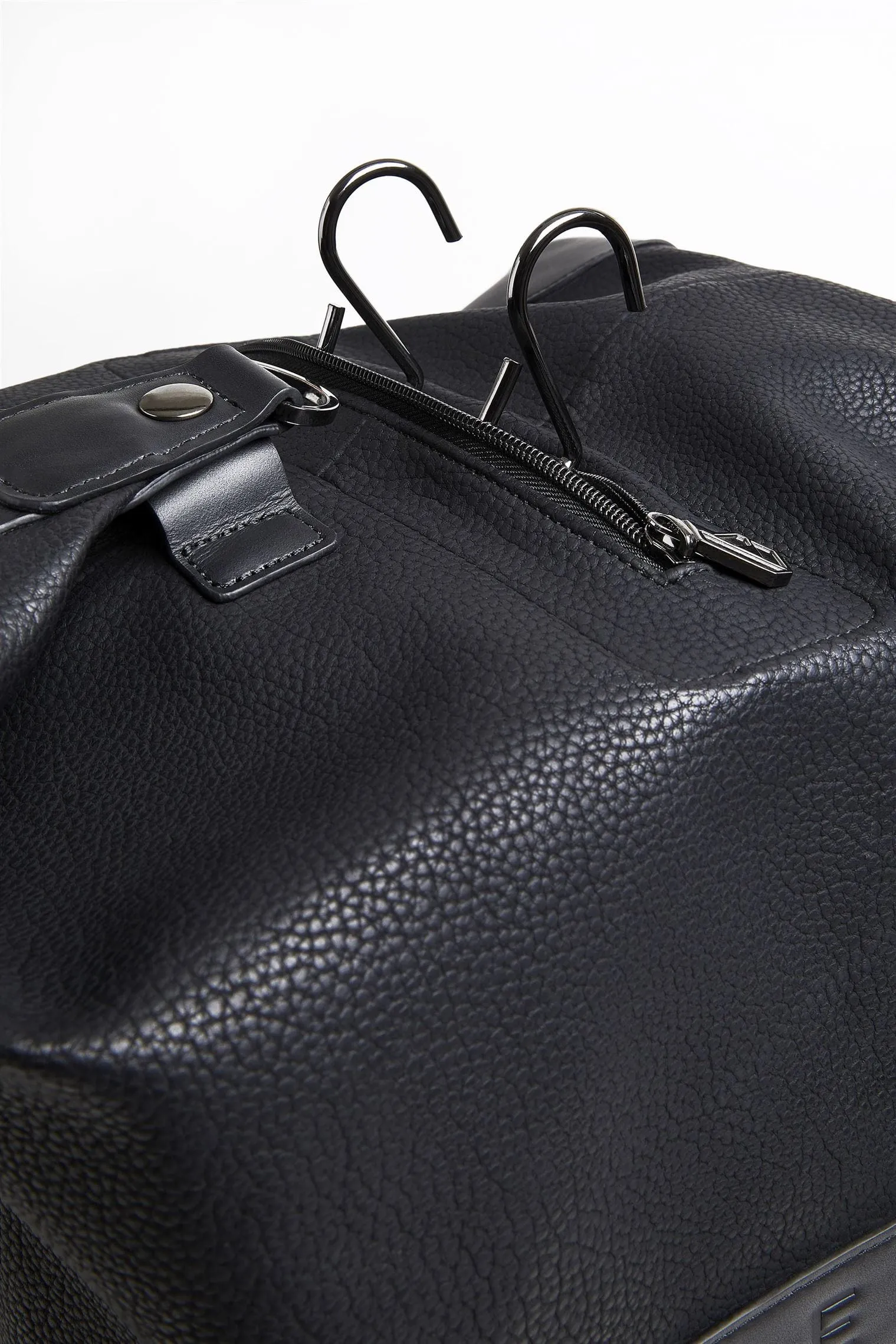 The Fraser Vegan Leather Holdall Bag | Black