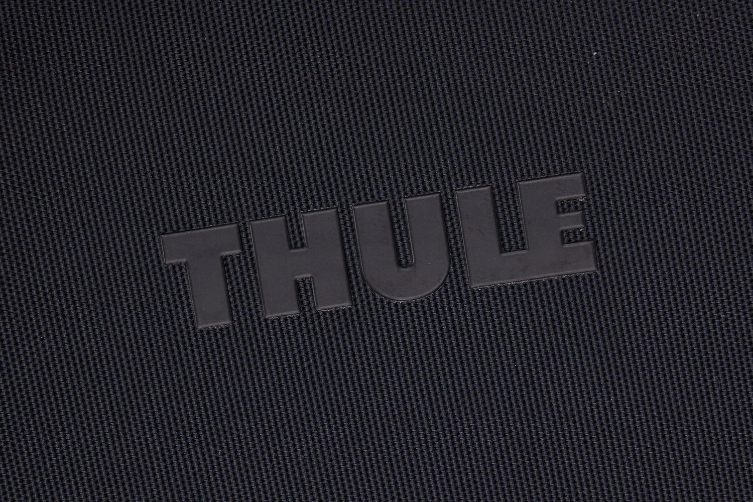 Thule Subterra 2 Carry-On Spinner Luggage - Black