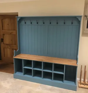 Traditional Boot Room Storage Bench